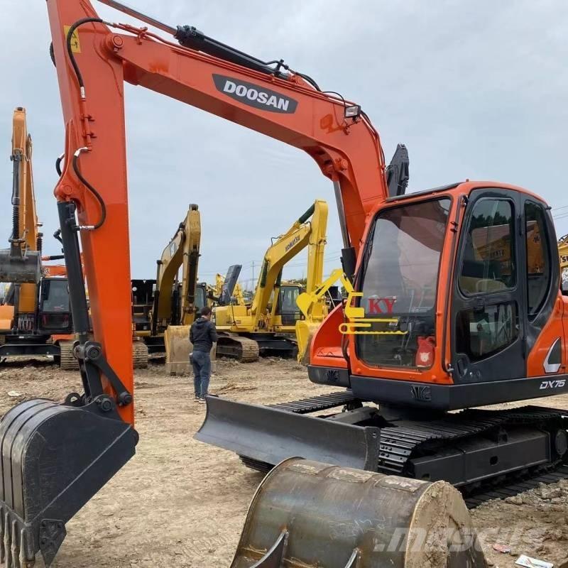 Doosan DX 75-9 Верижен екскаватор