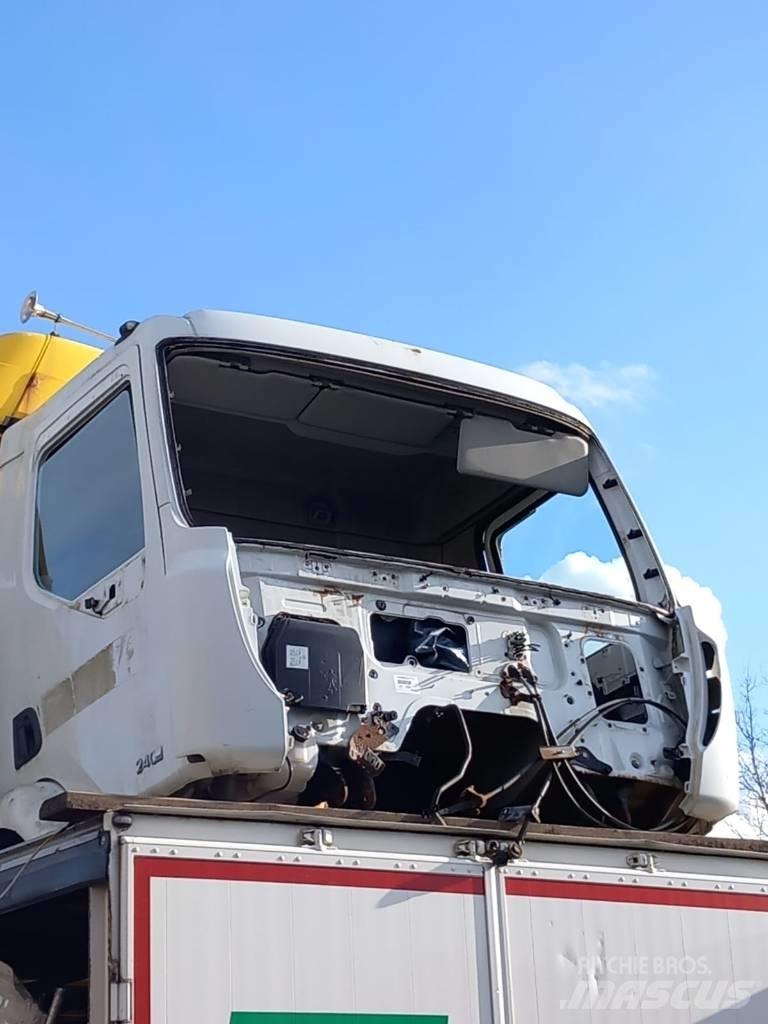 Renault Midlum 240 Кабини