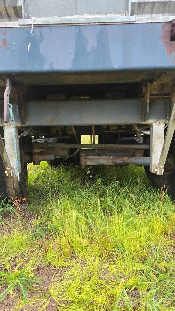 Gisebo Vagn Ремаркета за зърно / силаж
