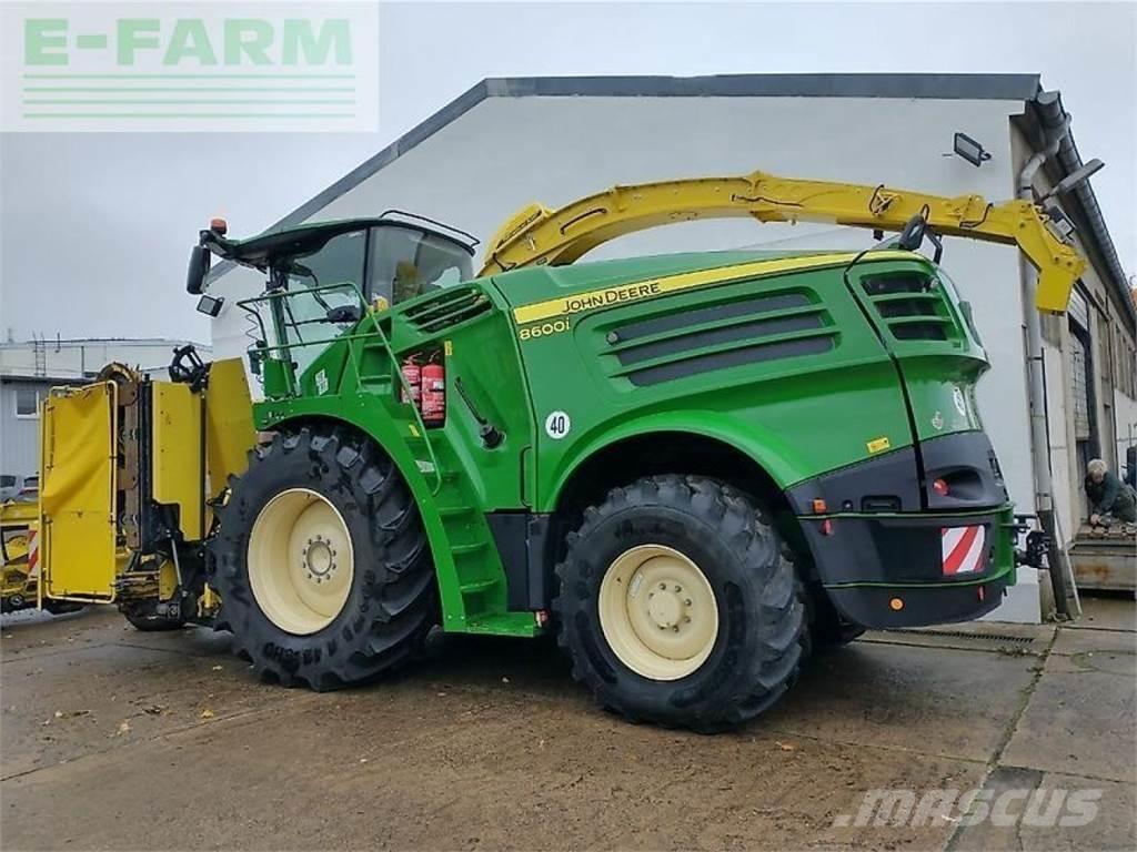 John Deere 8600 Самоходни фуражири