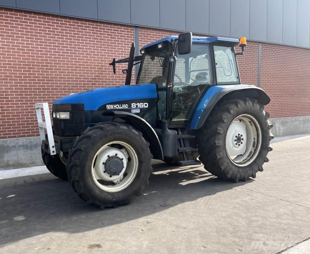 New Holland 8160 Трактори