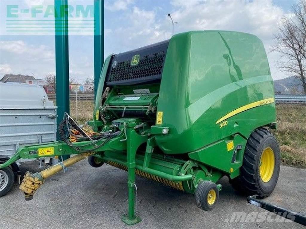 John Deere 960 Балопреси квадратни
