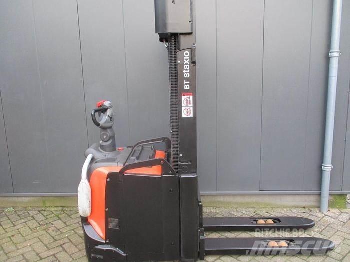BT SPE 140L Колички високоповдигачи с теглич