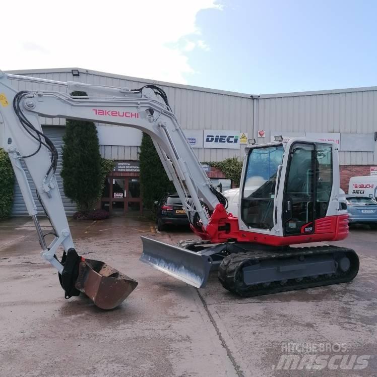 Takeuchi TB290 Средни екскаватори 7т - 12т