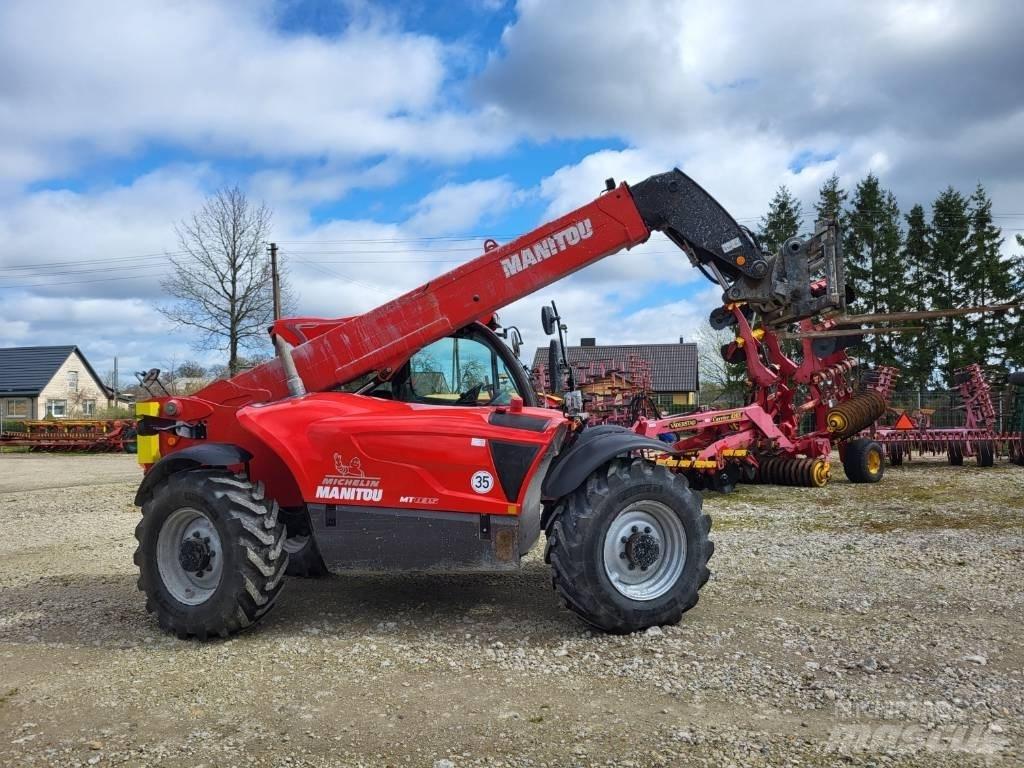 Manitou MT 835 Телескопични товарачи