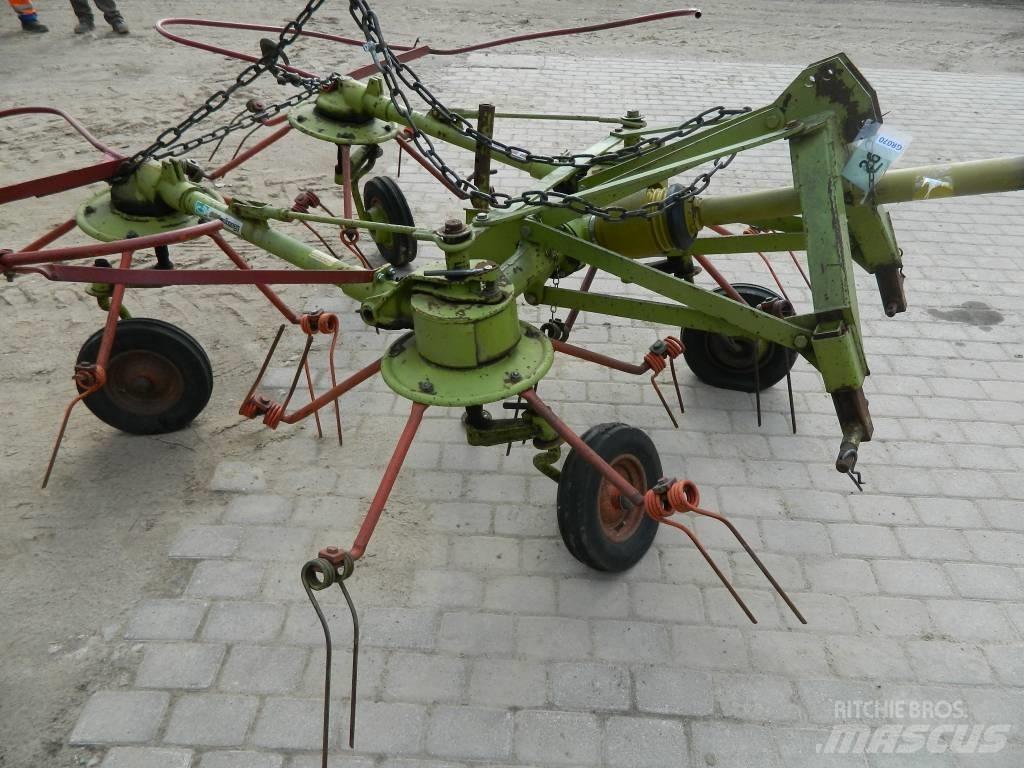 CLAAS 4 Гребла и сенообръщачки
