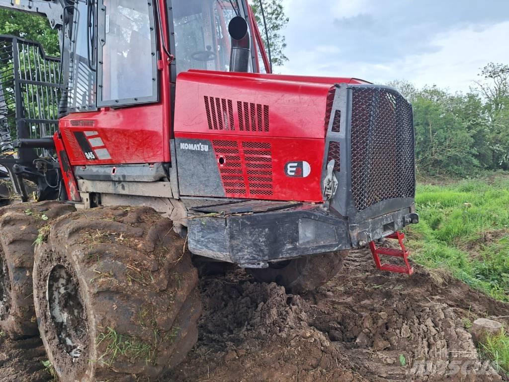 Komatsu 845 Форуардери