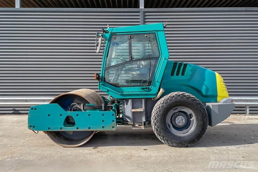 Hamm 3307 HT Еднобарабанни ролки
