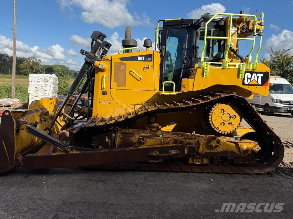 CAT D 6 T LGP Верижни булдозери
