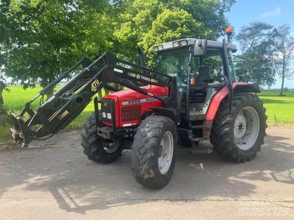 Massey Ferguson 6255 Трактори