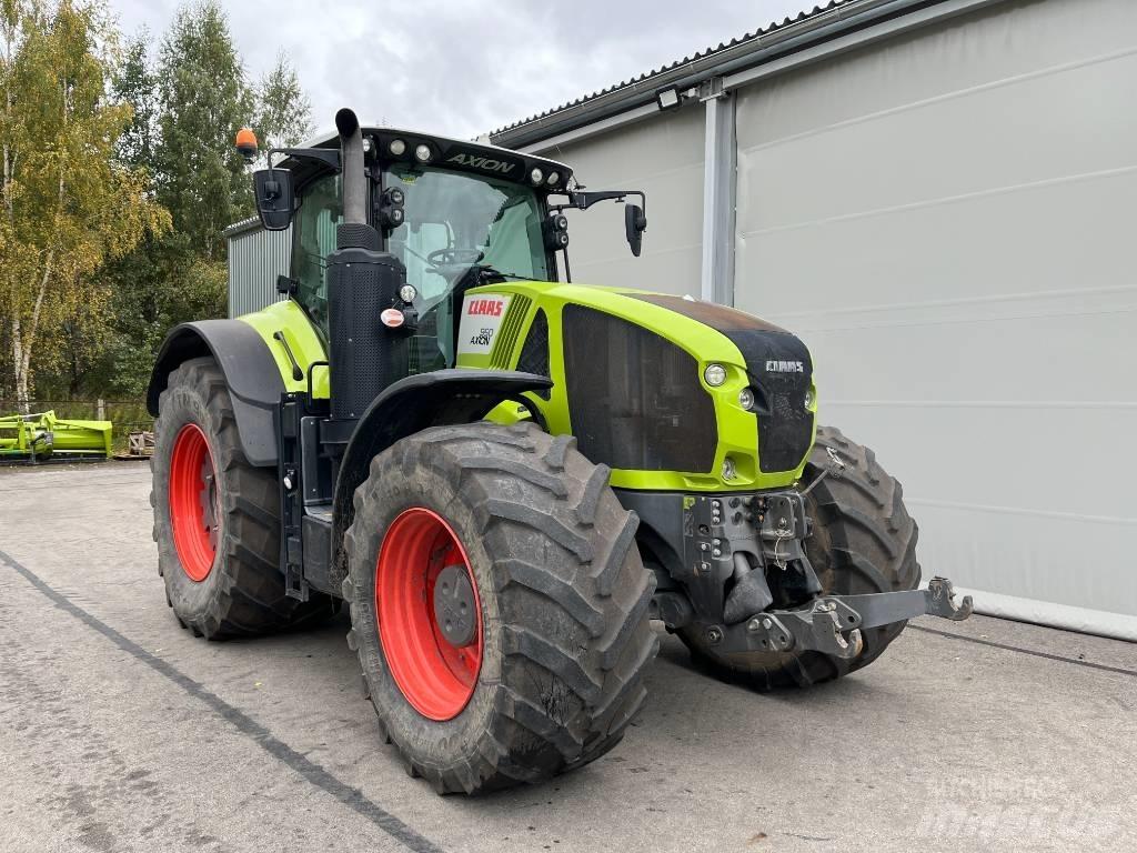CLAAS Axion 950 Трактори