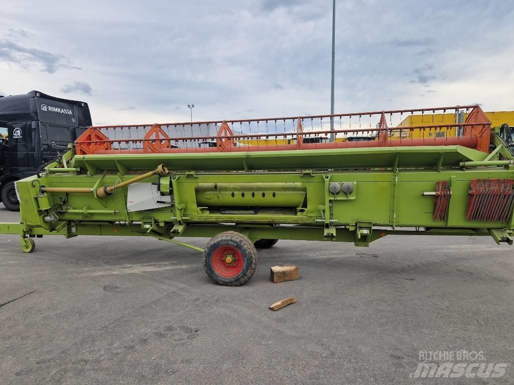 CLAAS Lexion 660 Комбайни