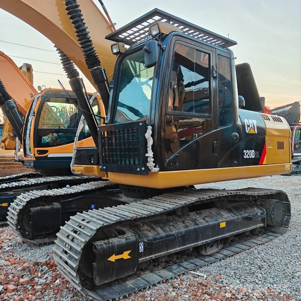CAT 320D2L Верижен екскаватор