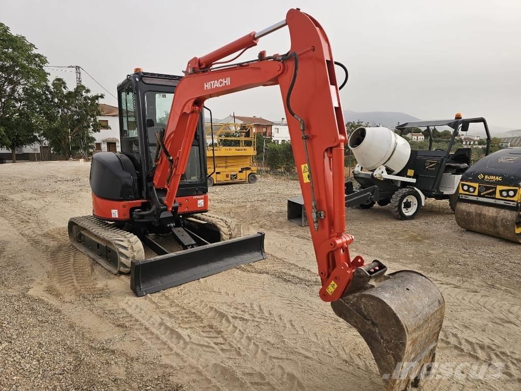 Hitachi ZX 35 U-2 Мини екскаватори < 7 т