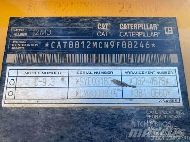 CAT 12 M 3 Грейдери