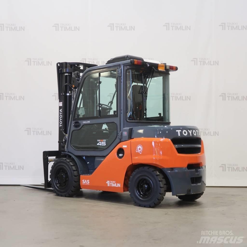 Toyota 40-8FD40N Дизелови камиони