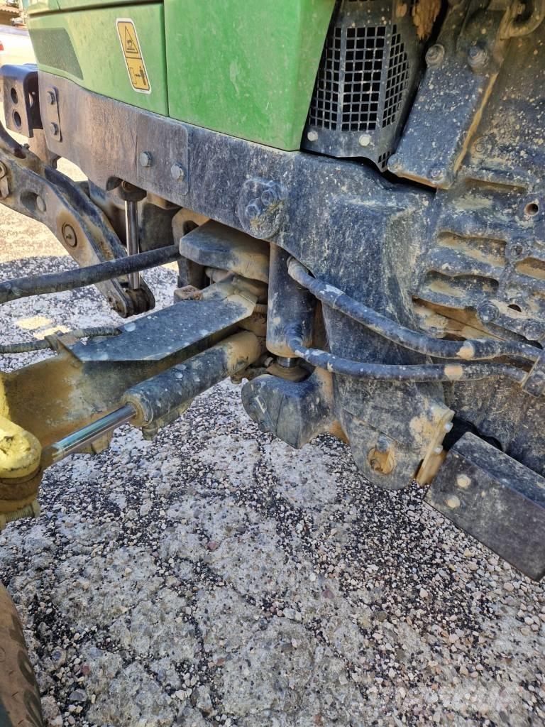 Deutz-Fahr 5115 Трактори