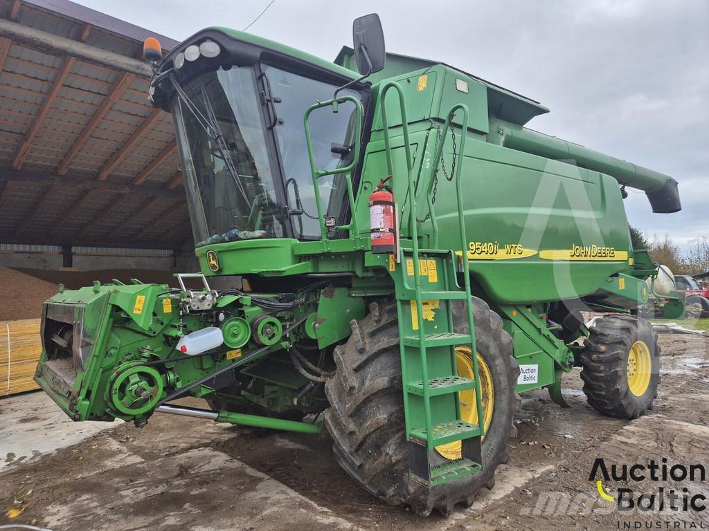 John Deere 9540 Комбайни