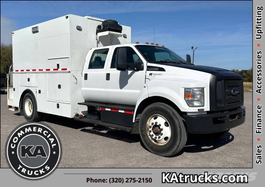 Ford F 750 SD Пикапи