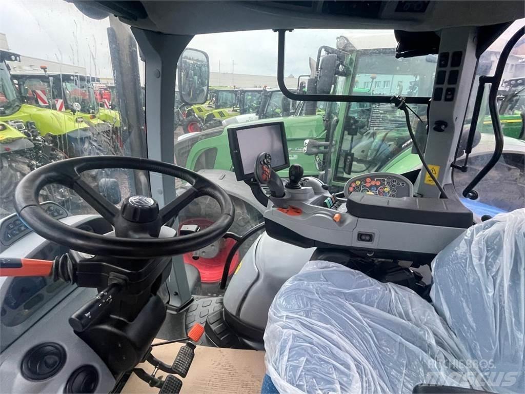 New Holland T7.270 Трактори