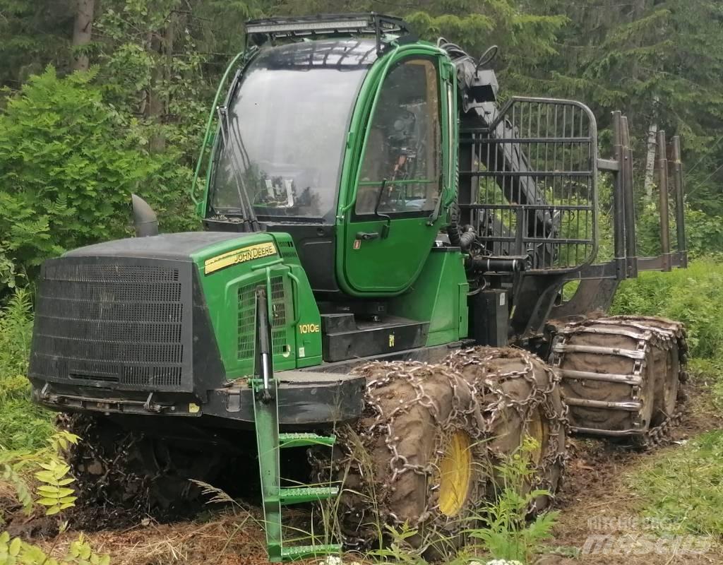 John Deere 1010 E Форуардери