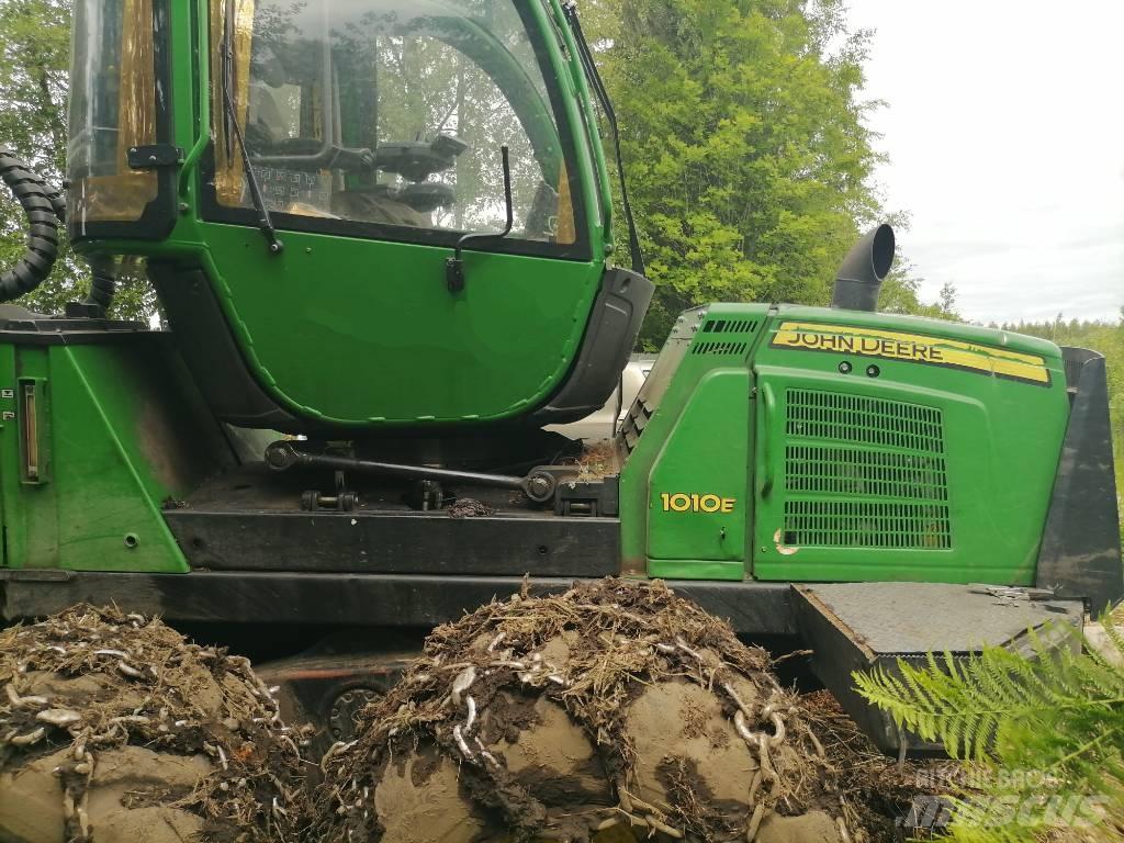 John Deere 1010 E Форуардери
