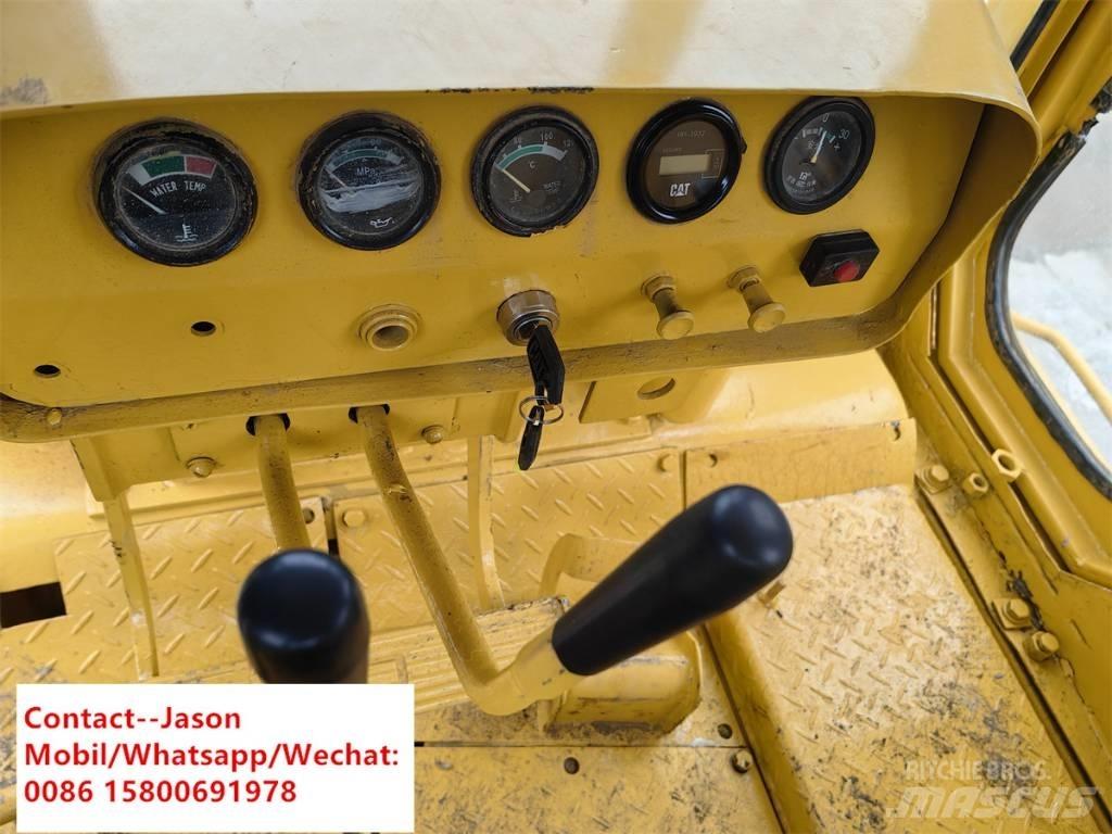 CAT D 7 G Верижни булдозери

