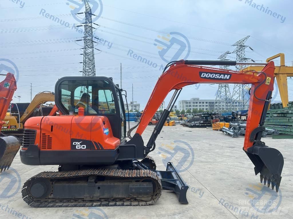 Doosan DX 60 Мини екскаватори < 7 т