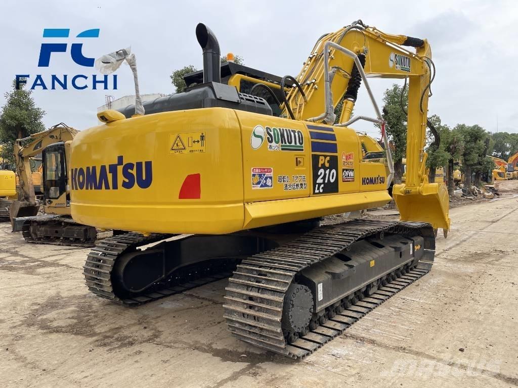 Komatsu PC210 Верижен екскаватор