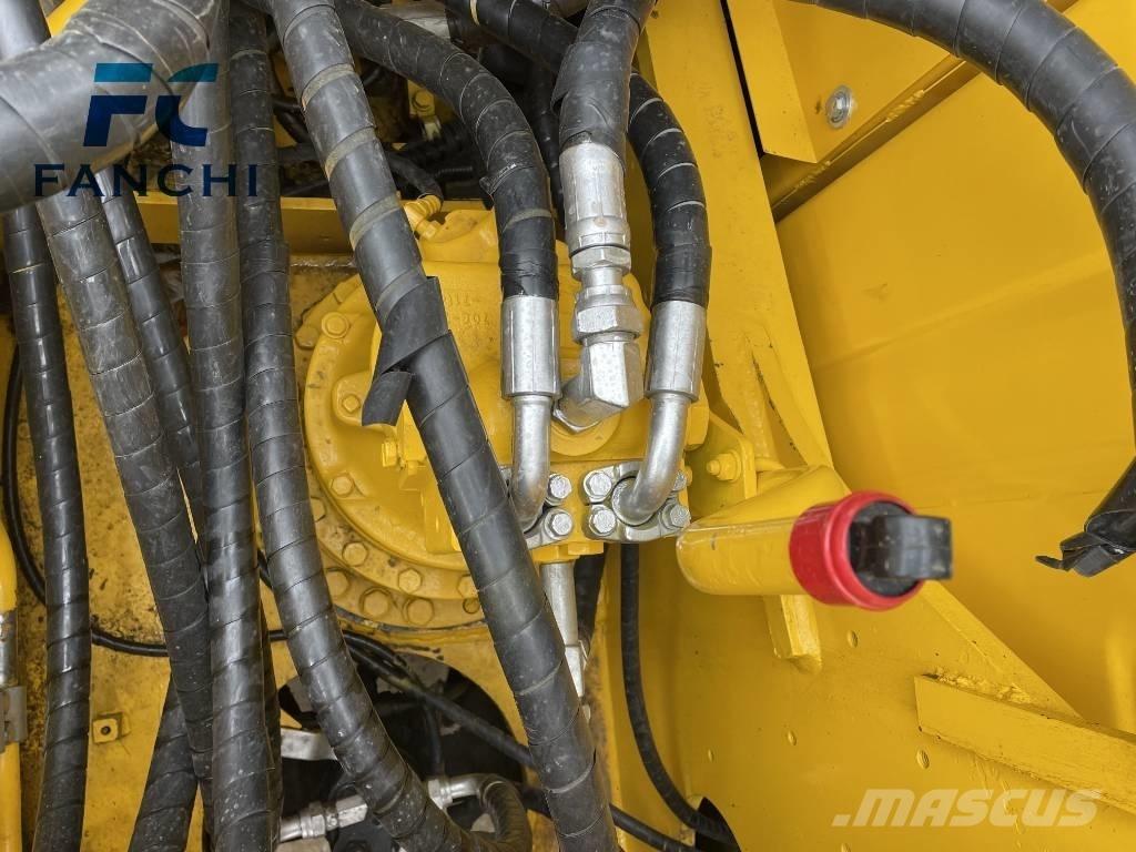 Komatsu PC210 Верижен екскаватор