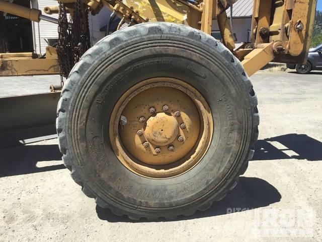 CAT 140 G Грейдери