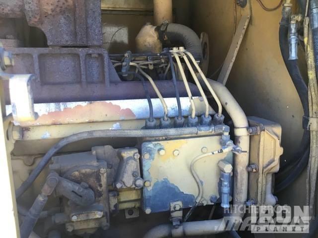 CAT 140 G Грейдери