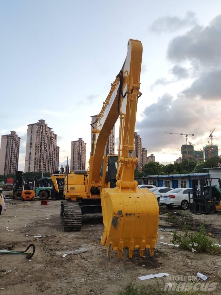 Komatsu PC 200-7 Средни екскаватори 7т - 12т