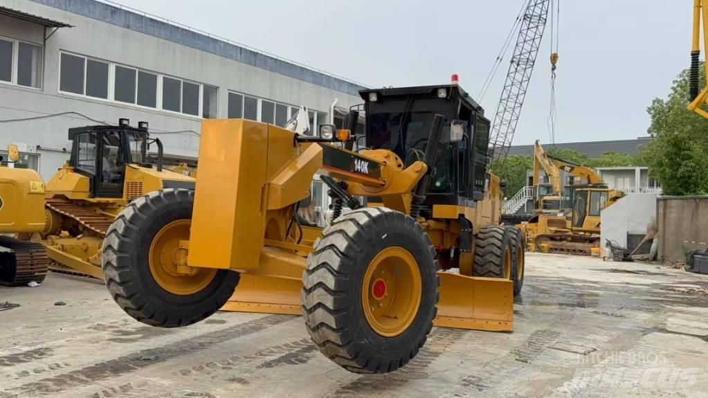 CAT 140 K Грейдери