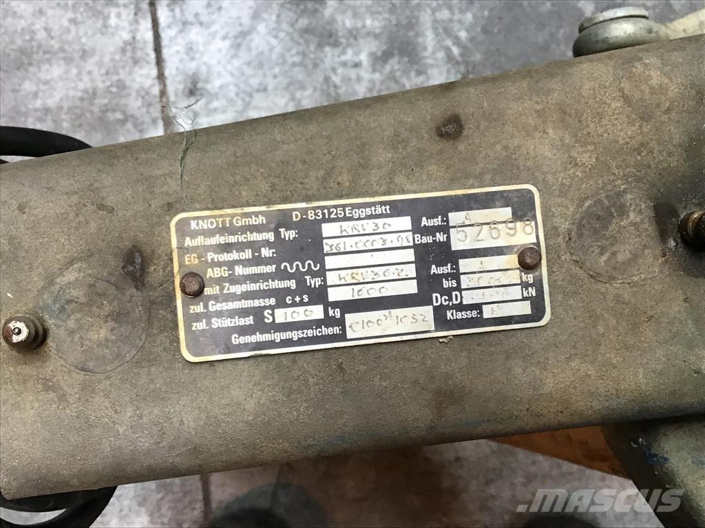 Iveco 1 USED Водни помпи
