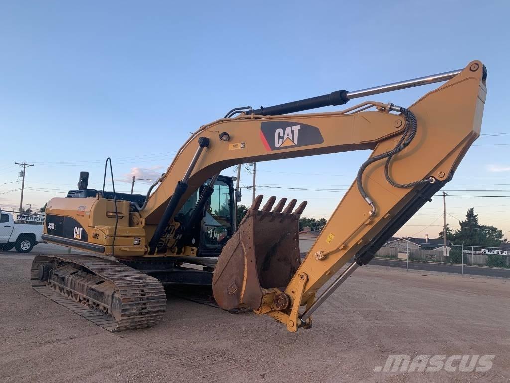CAT 324 D L Верижен екскаватор