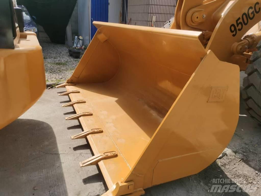 CAT 950gc Колесни товарачи