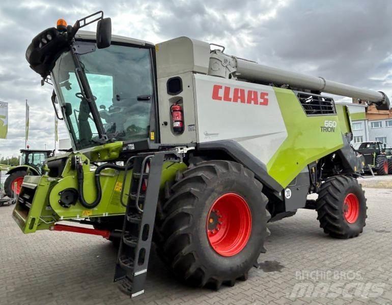 CLAAS TRION 660 Комбайни