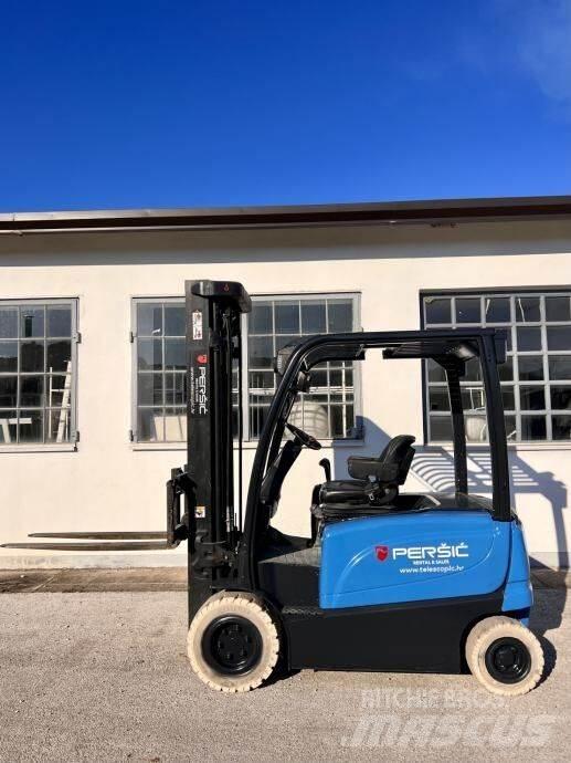Yale ERP25VL Вилични кари-повдигачи - други