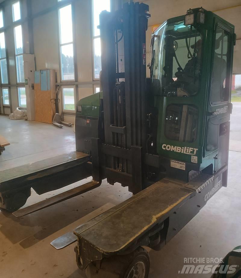 Combilift C4000 MK4 Повдигач с движение в 4 посоки