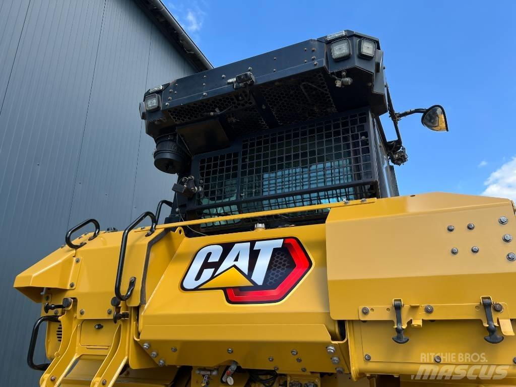 CAT D6 LGP with CE Верижни булдозери
