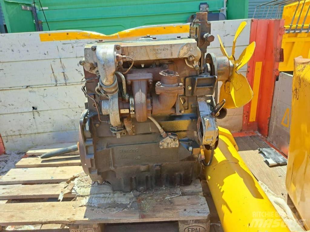 JCB 3CXT Двигатели