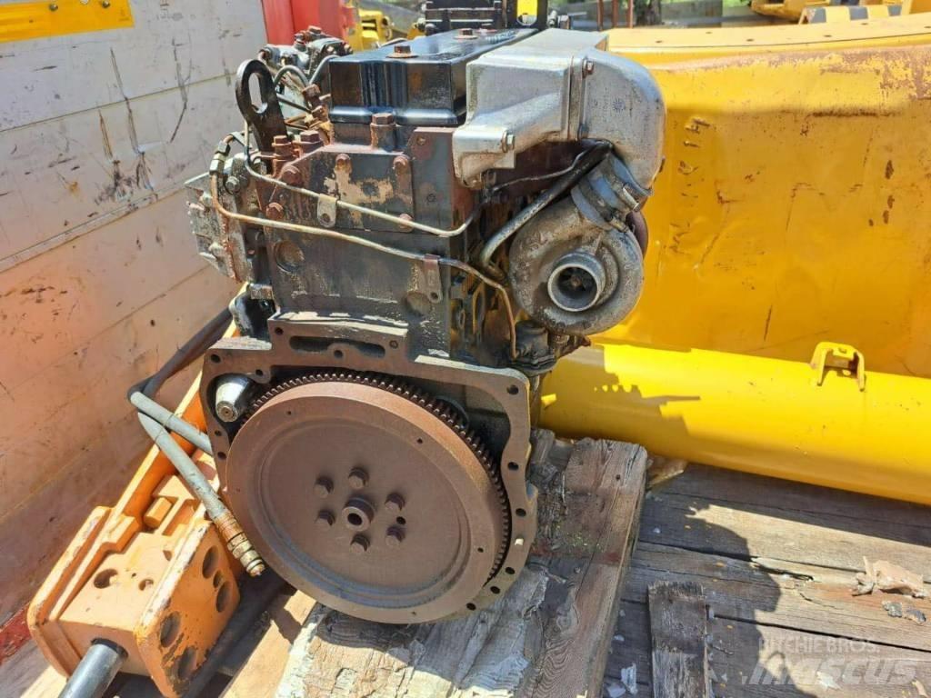 JCB 3CXT Двигатели