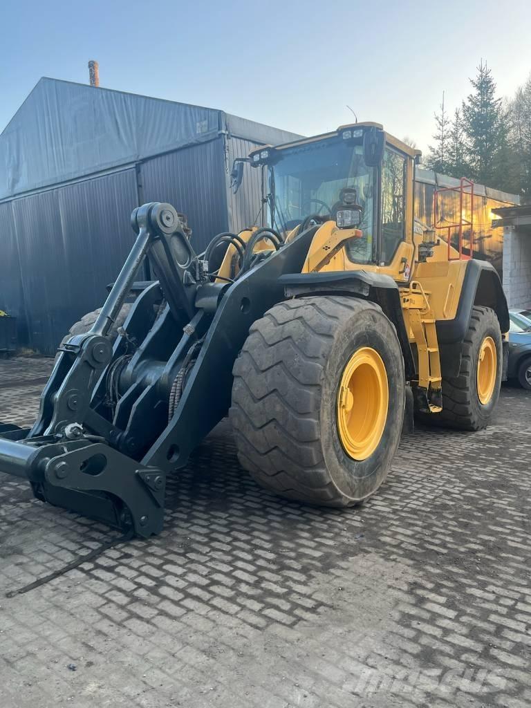 Volvo L 180 H Колесни товарачи