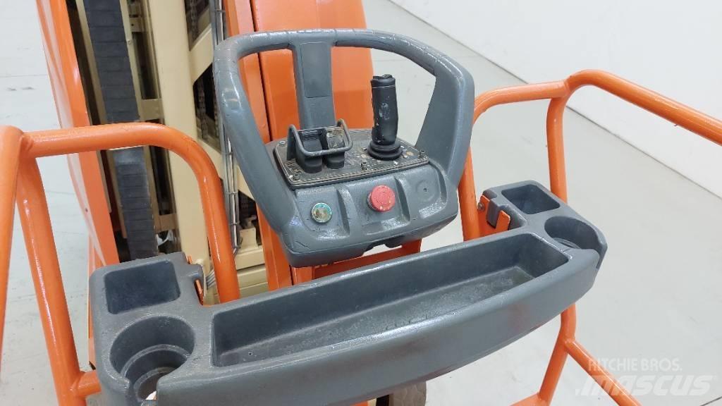 JLG Toucan 10 E Съчленени стрелови подемници