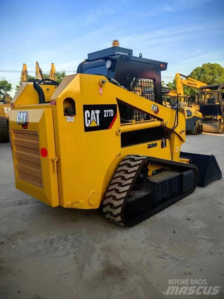 CAT 277 D Мини товарачи
