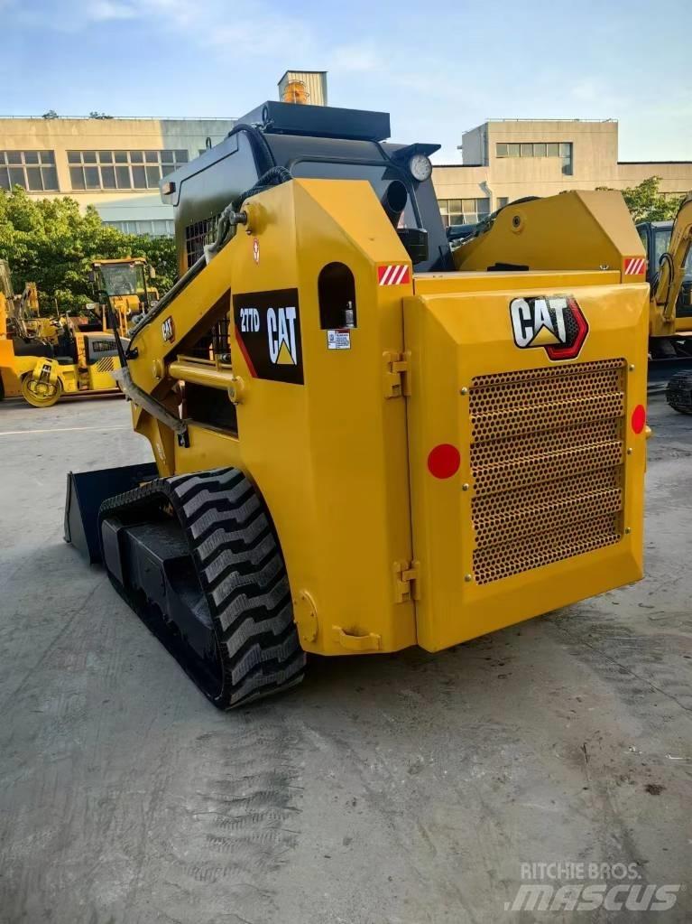 CAT 277 D Мини товарачи
