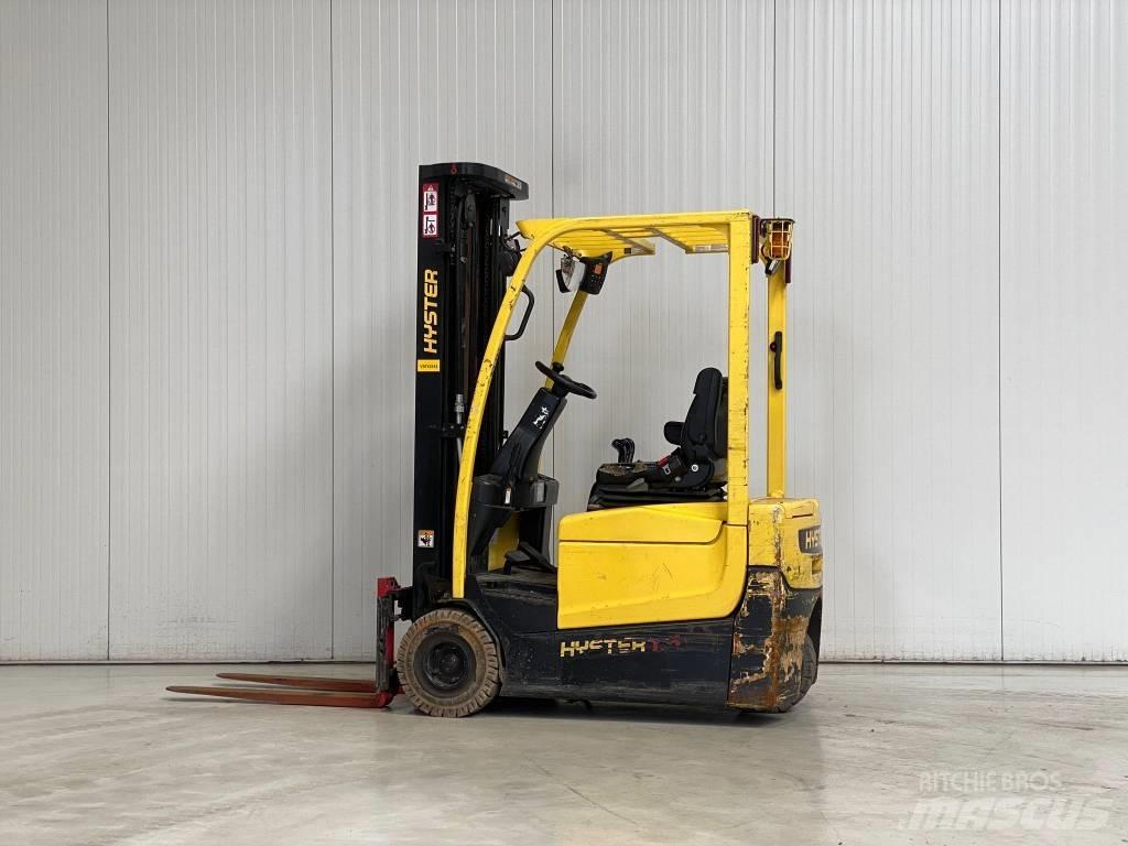 Hyster A1.5XNT Електрически вилични кари-повдигачи