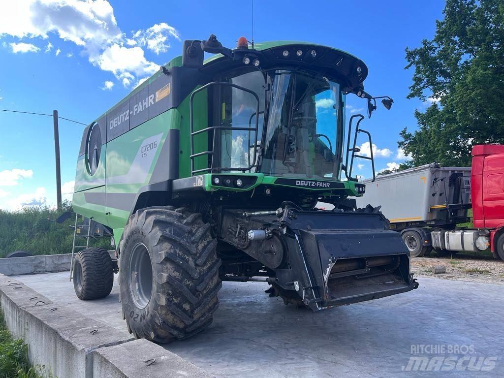 Deutz-Fahr C 7206 TS Комбайни