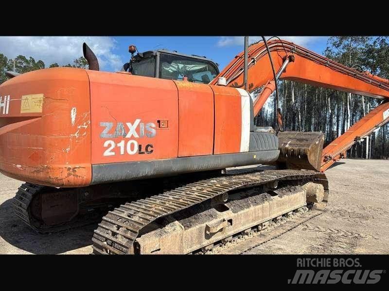 Hitachi ZX210LC-3 Екскаватори с дълго рамо